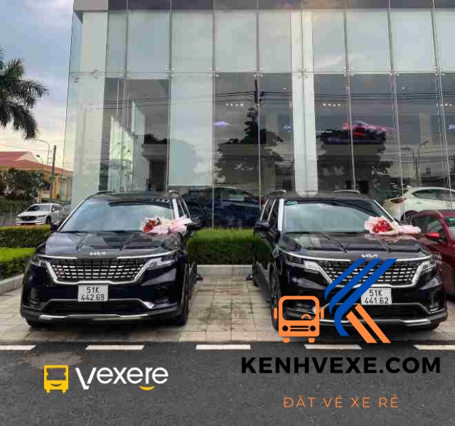 Đội xe hoành tráng của thương hiệu Saco Travel