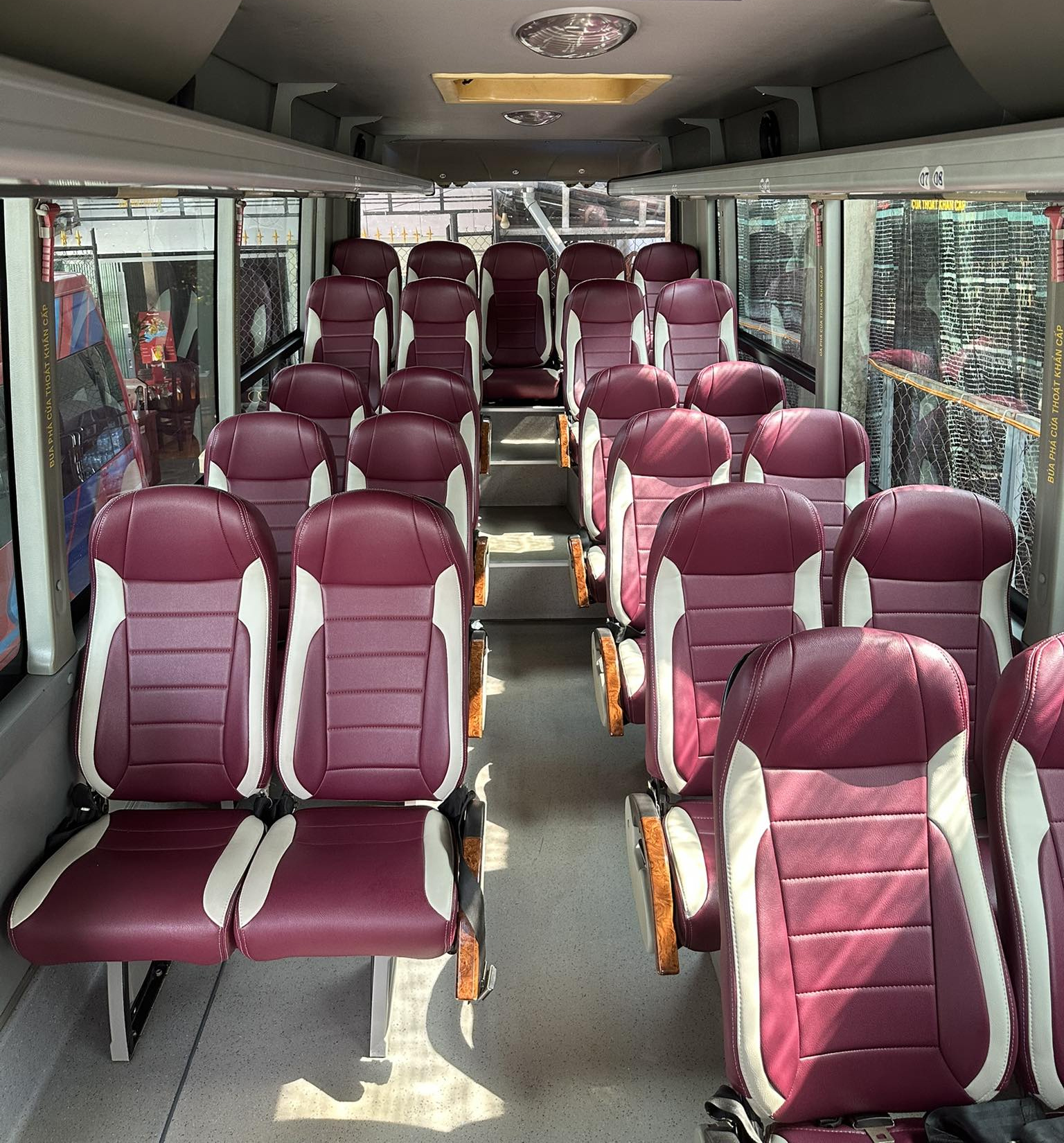 Bên trong xe giường nằm Nhật Sang Bến Tre Tây Ninh