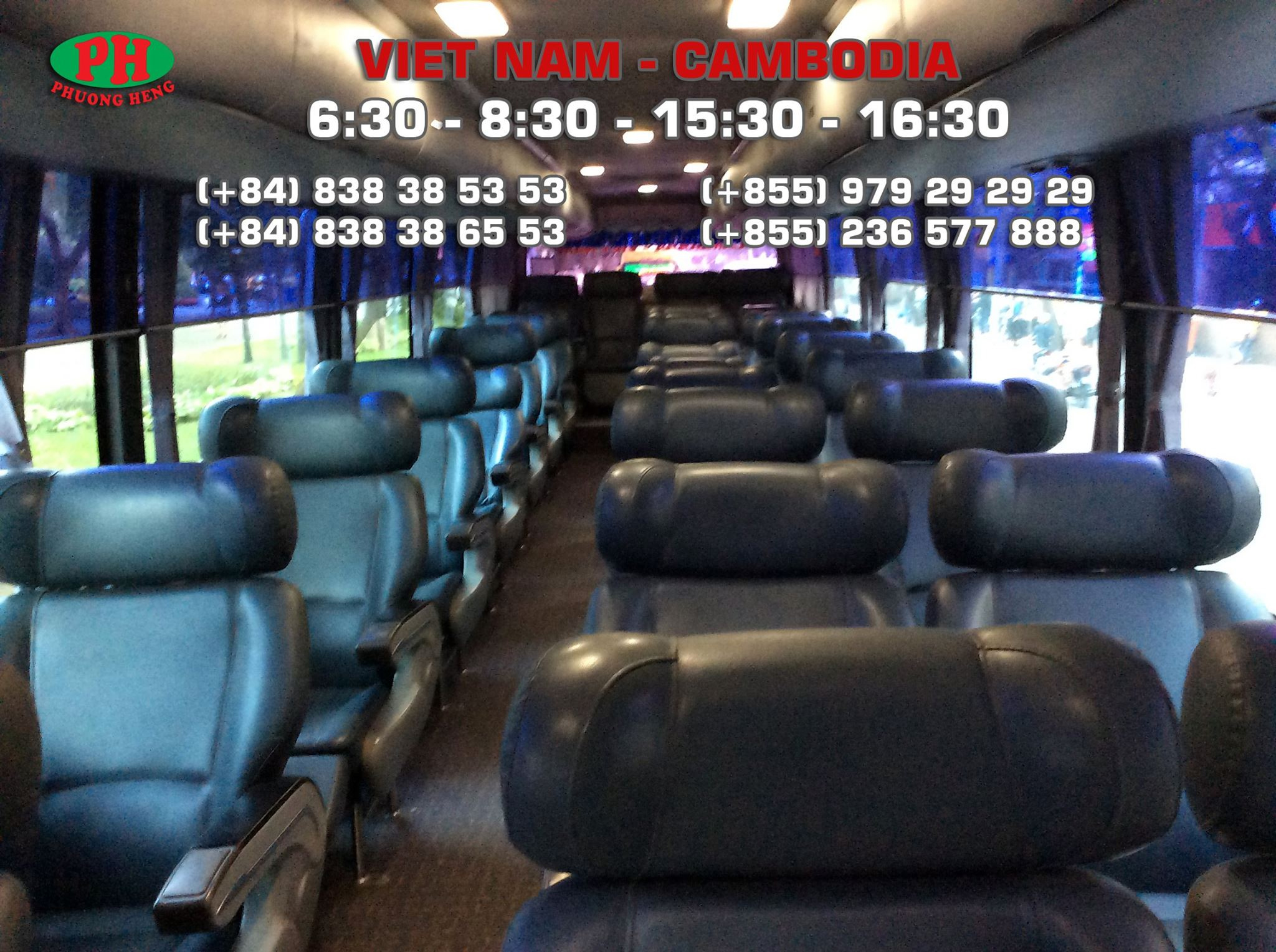 Cận cảnh không gian ghế ngồi thoải mái của xe Phương Heng