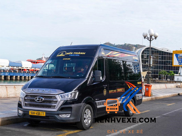 Ngoại thất xe Bến Thành Travel Limousine sang trọng
