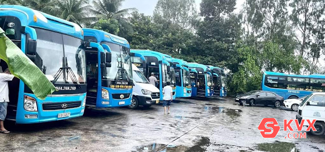 Hình ảnh xe Đăng Phượng tuyến Cà Mau - Long An xuất bến lúc 08:00 - 19:00 Hình ảnh xe Đăng Phượng tuyến Cà Mau - Long An xuất bến lúc 08:00 - 19:00