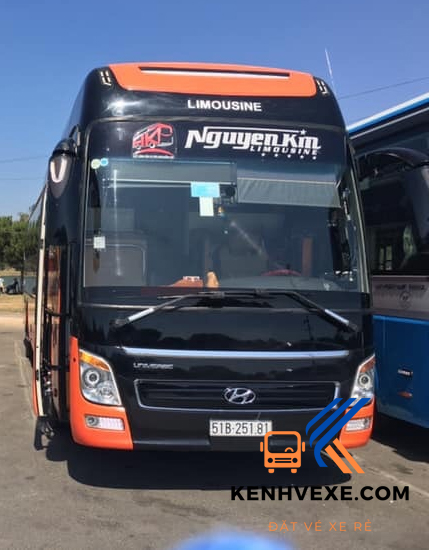 Tiện ích hiện đại của xe phòng đôi Nguyễn Kim Limousine đi Đà Lạt