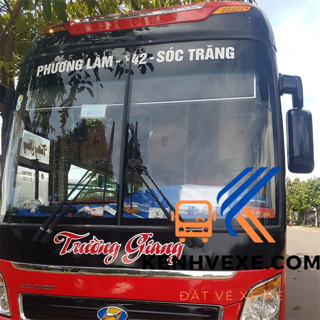 Xe Trường Giang đi từ Tân Phú Đồng Nai về Sóc Trăng