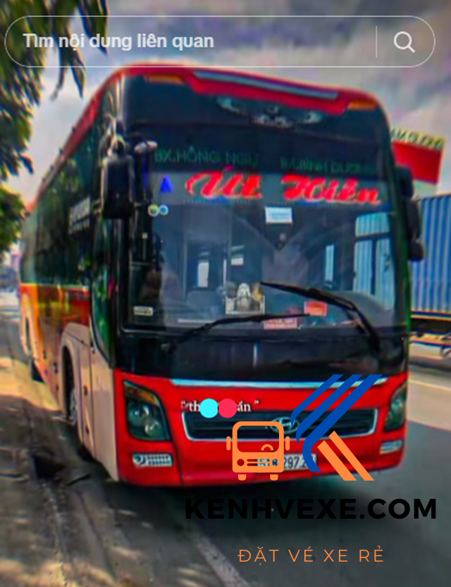 Đoàn xe vận tải hành khách Út Hiền túc trực tại bến xe